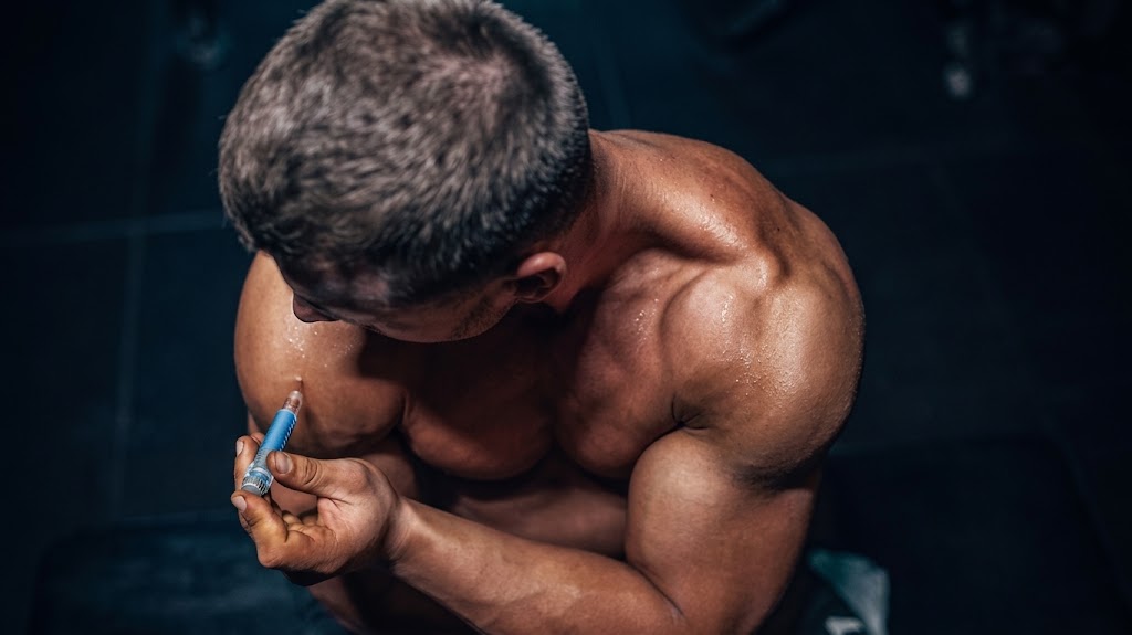 Risks of Male Hormones for Athletes: Infertility & Clots